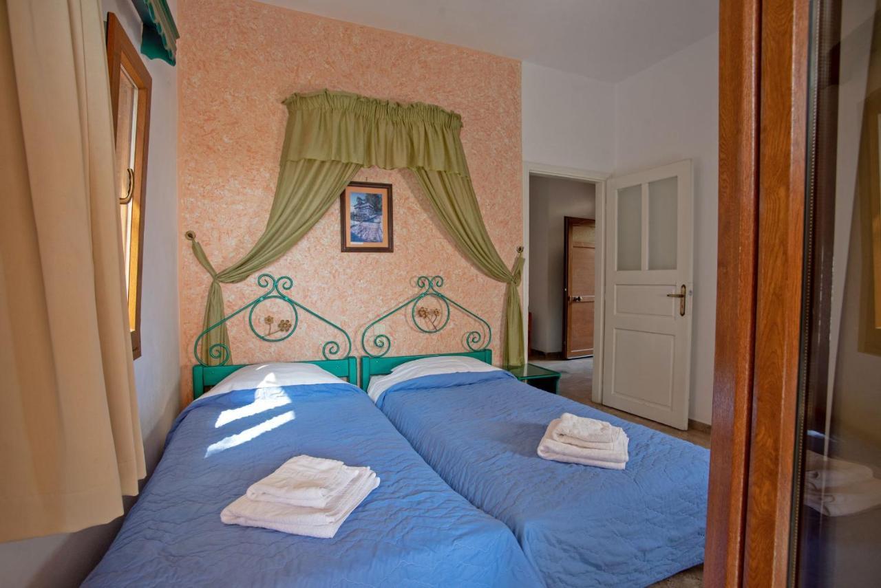 Kleoni Club Apartments Толо Екстер'єр фото