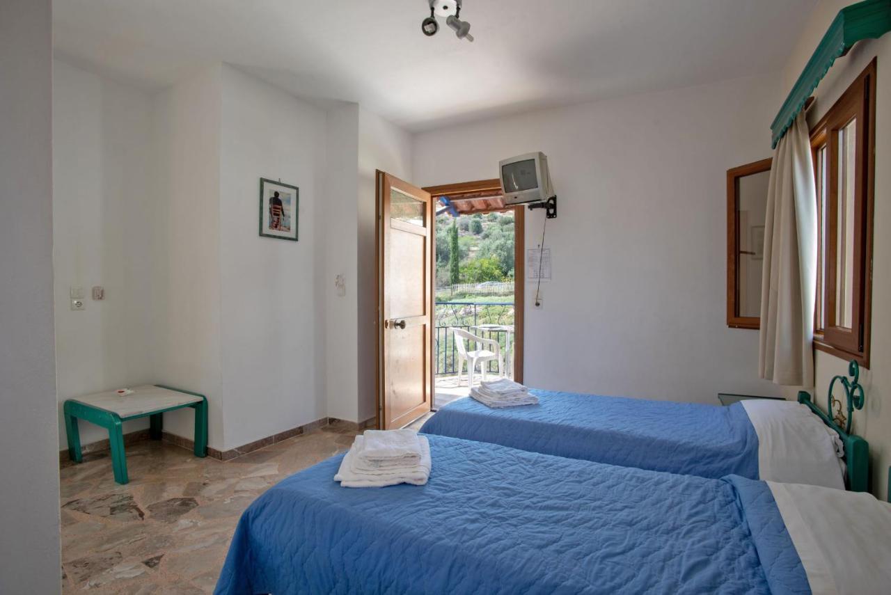 Kleoni Club Apartments Толо Екстер'єр фото