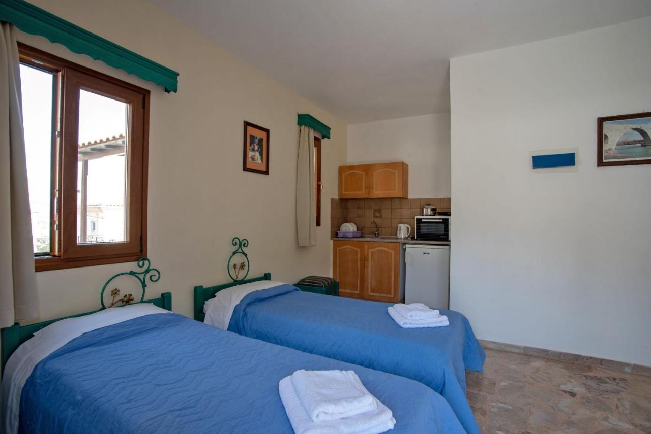 Kleoni Club Apartments Толо Екстер'єр фото