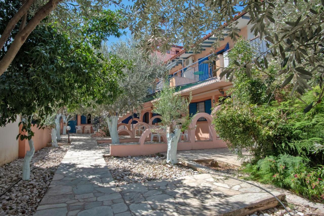Kleoni Club Apartments Толо Екстер'єр фото